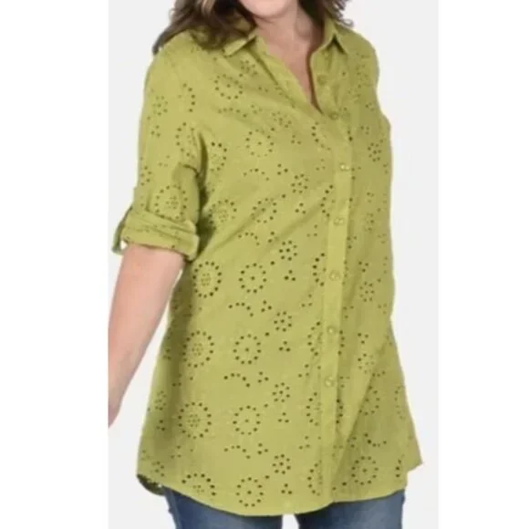NEW TAMSY Womens XL Erin Eyelet‎ Embroidered Tunic Top Olive Collared Buttons - Picture 3 of 10